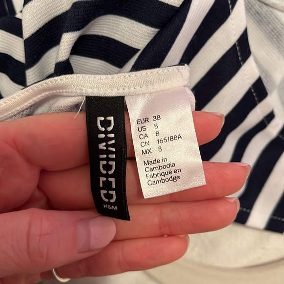 H&M Summer dress - Picture 3 of 4